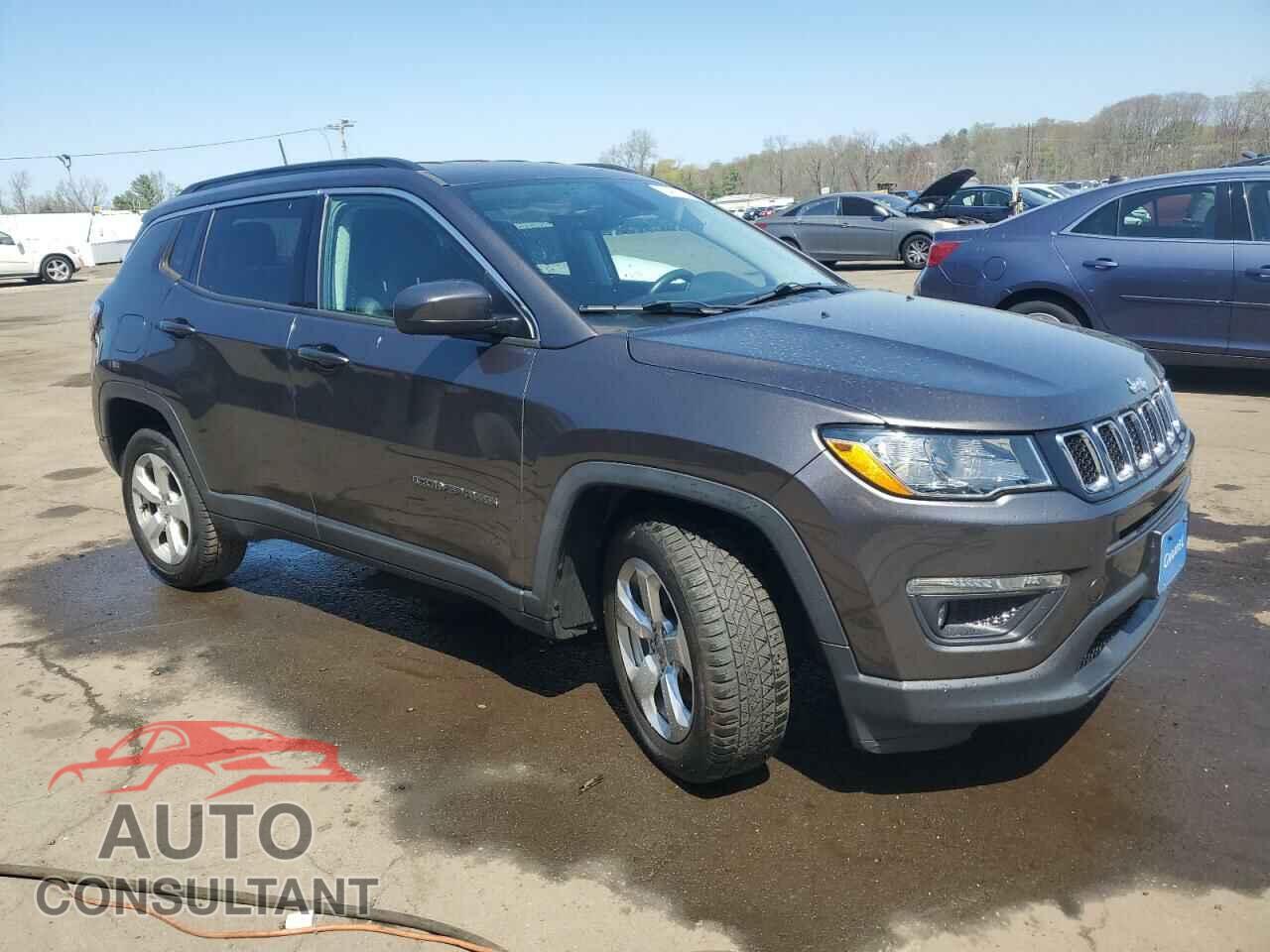 JEEP COMPASS 2017 - 3C4NJDBB8HT692774
