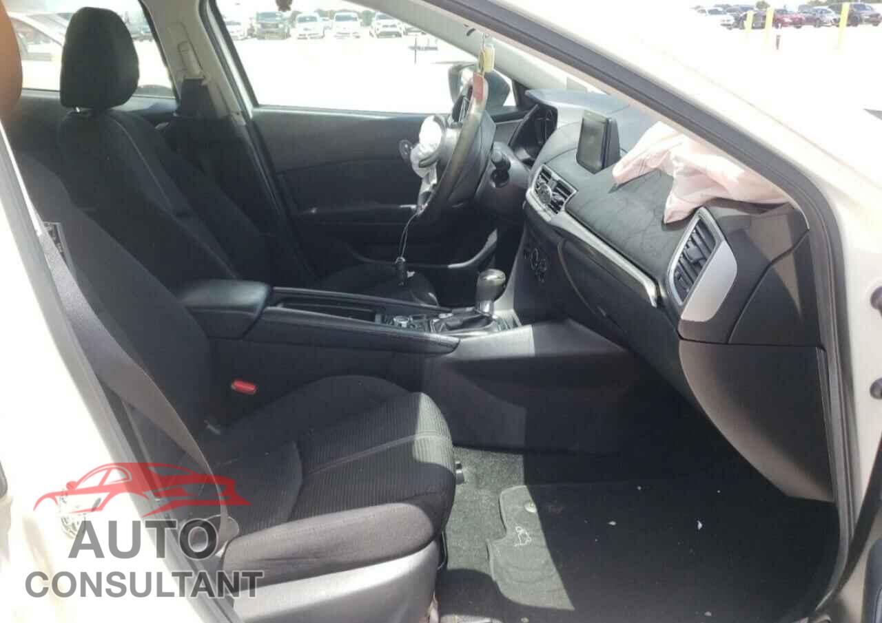 MAZDA 3 2017 - 3MZBN1U77HM148028