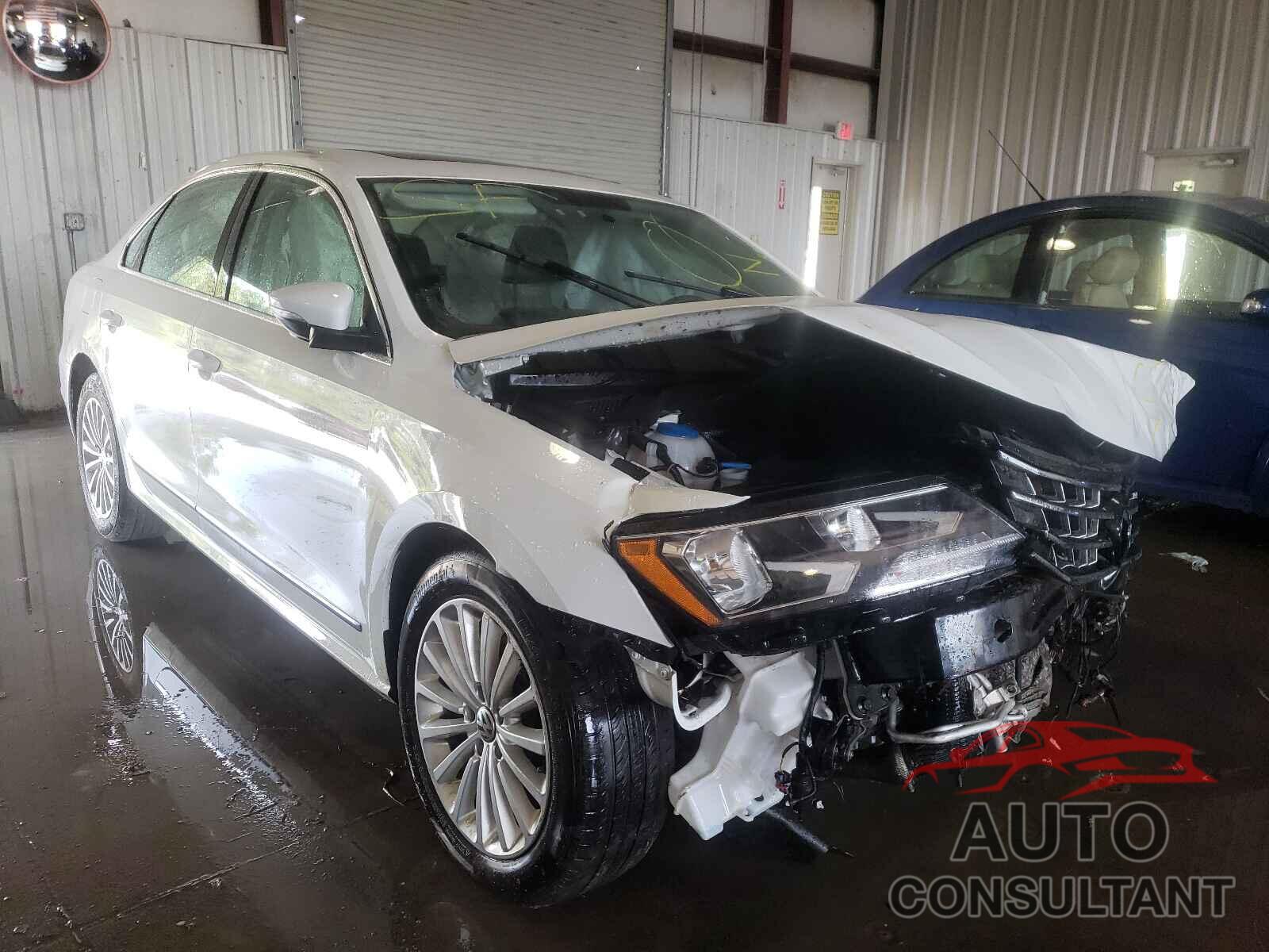 VOLKSWAGEN PASSAT 2017 - 1VWBT7A34HC012807