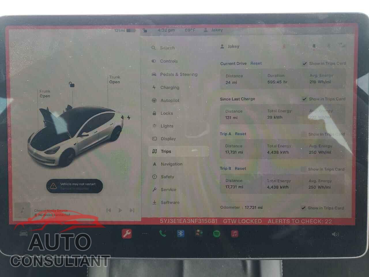 TESLA MODEL 3 2022 - 5YJ3E1EA3NF315681