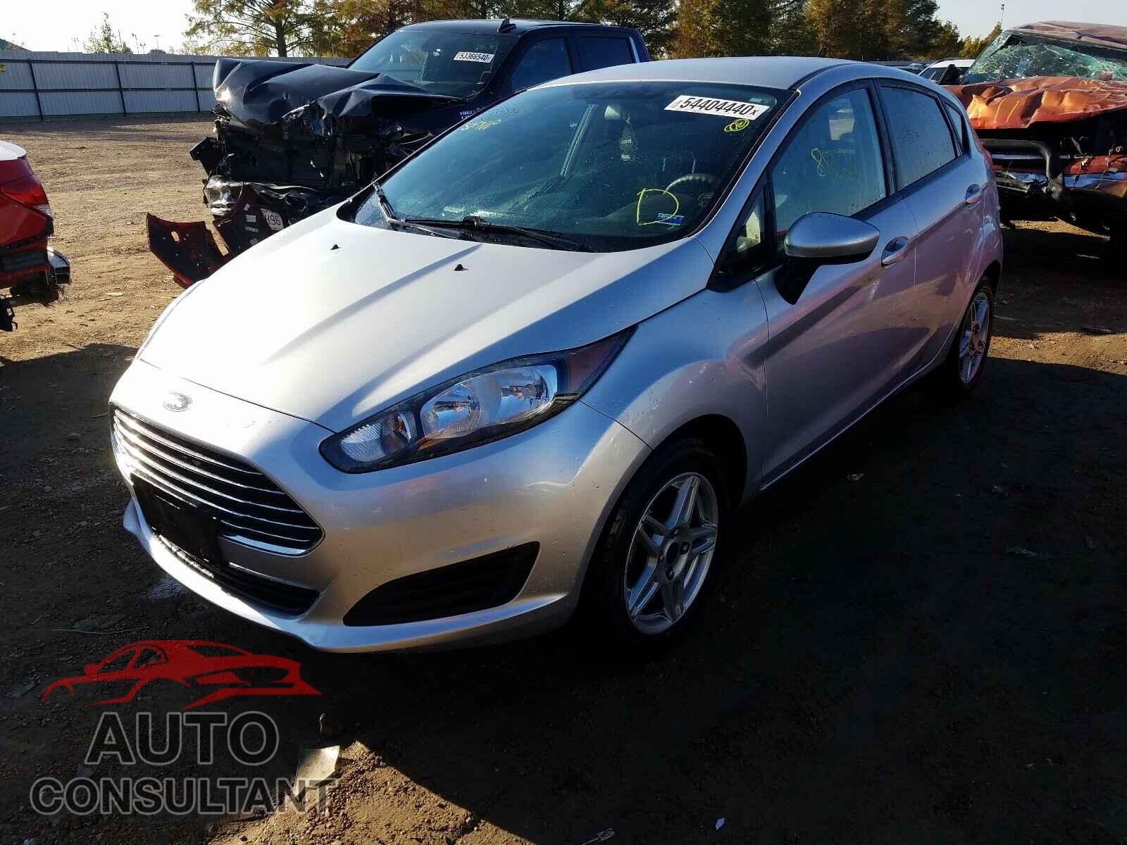 FORD FIESTA 2017 - 3FADP4EJ5HM128738