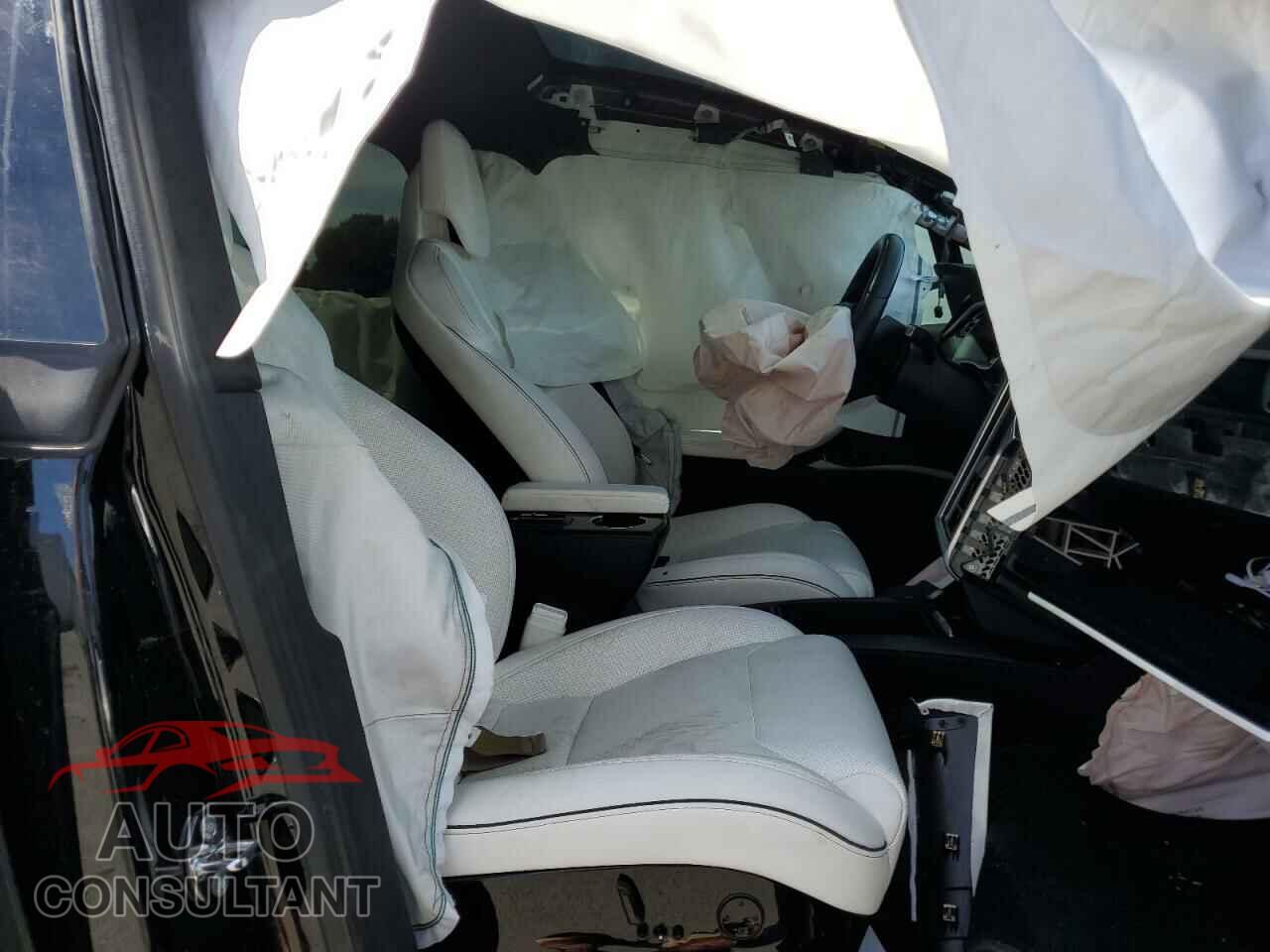 TESLA MODEL X 2016 - 5YJXCBE21GF028784