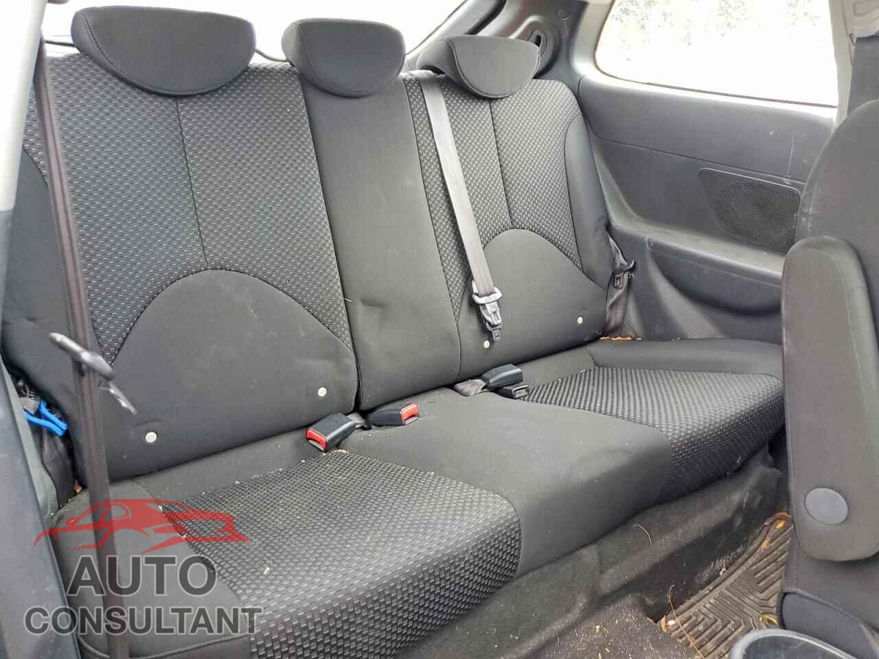 HYUNDAI ACCENT 2011 - KMHCN3BC7BU205040