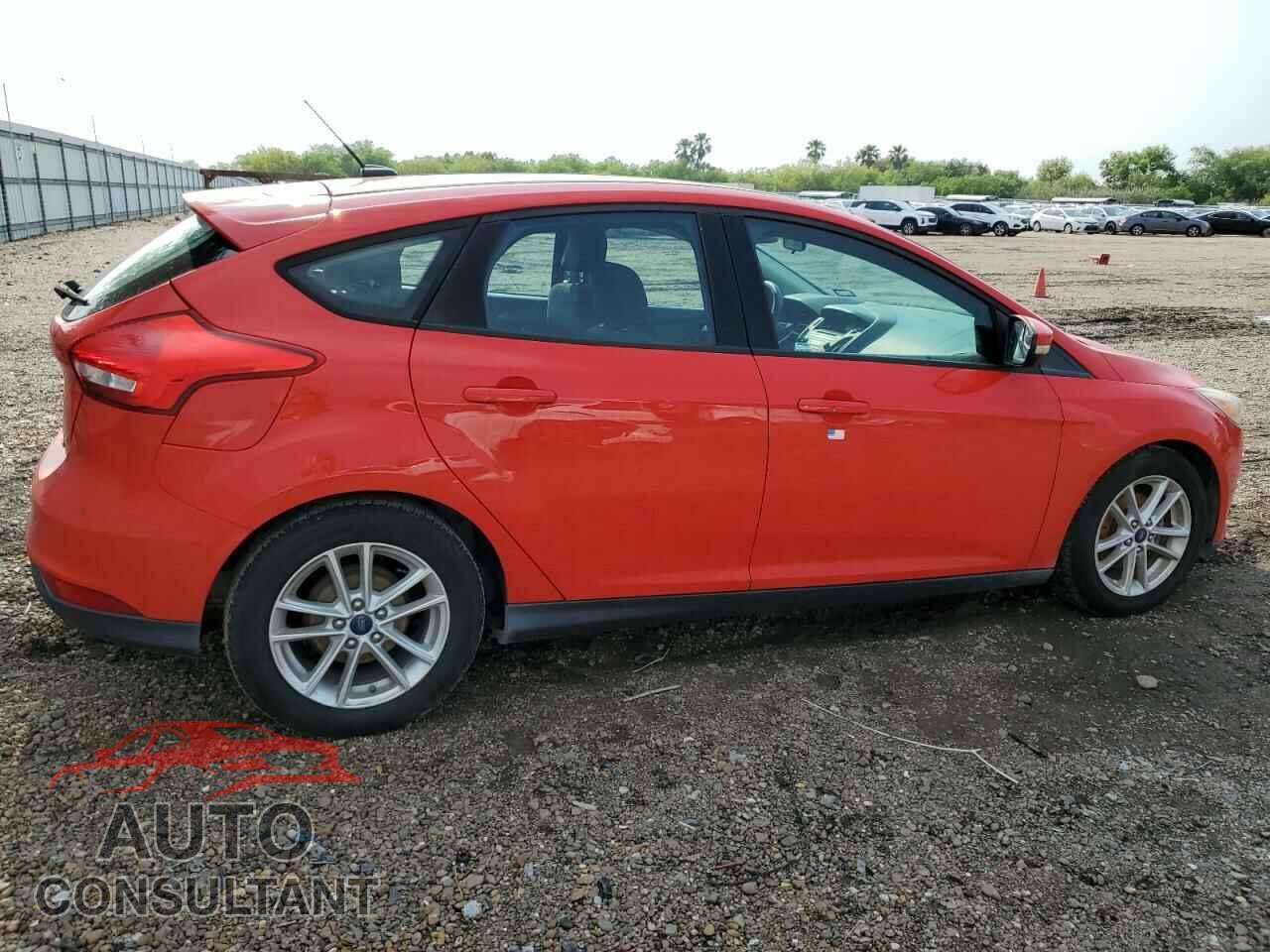 FORD FOCUS 2017 - 1FADP3K21HL286549