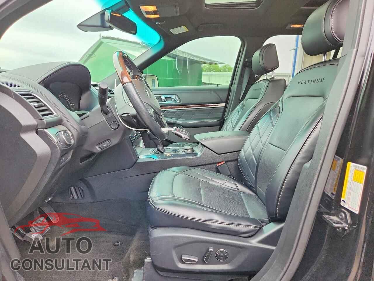 FORD EXPLORER 2017 - 1FM5K8HT7HGB13858