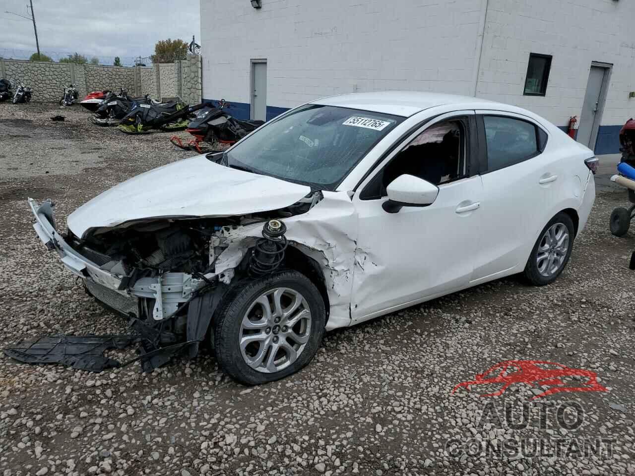 TOYOTA YARIS 2017 - 3MYDLBYVXHY183656