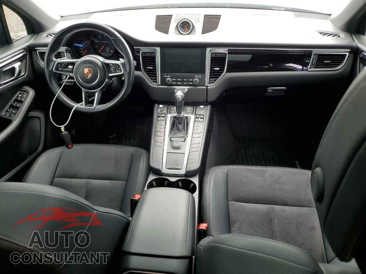 PORSCHE MACAN 2017 - WP1AA2A56HLB03147