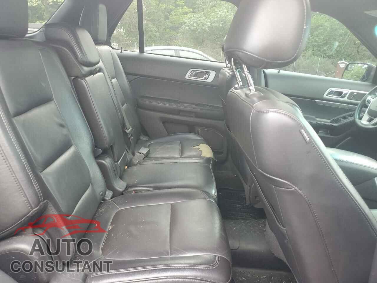 FORD EXPLORER 2015 - 1FM5K8D83FGA50319