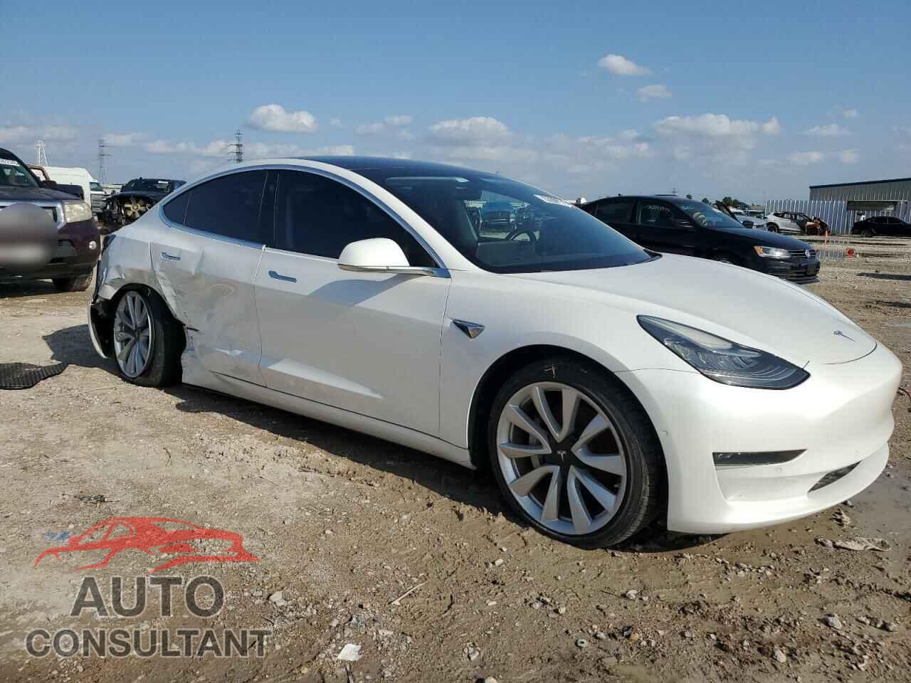TESLA MODEL 3 2018 - 5YJ3E1EA4JF031924