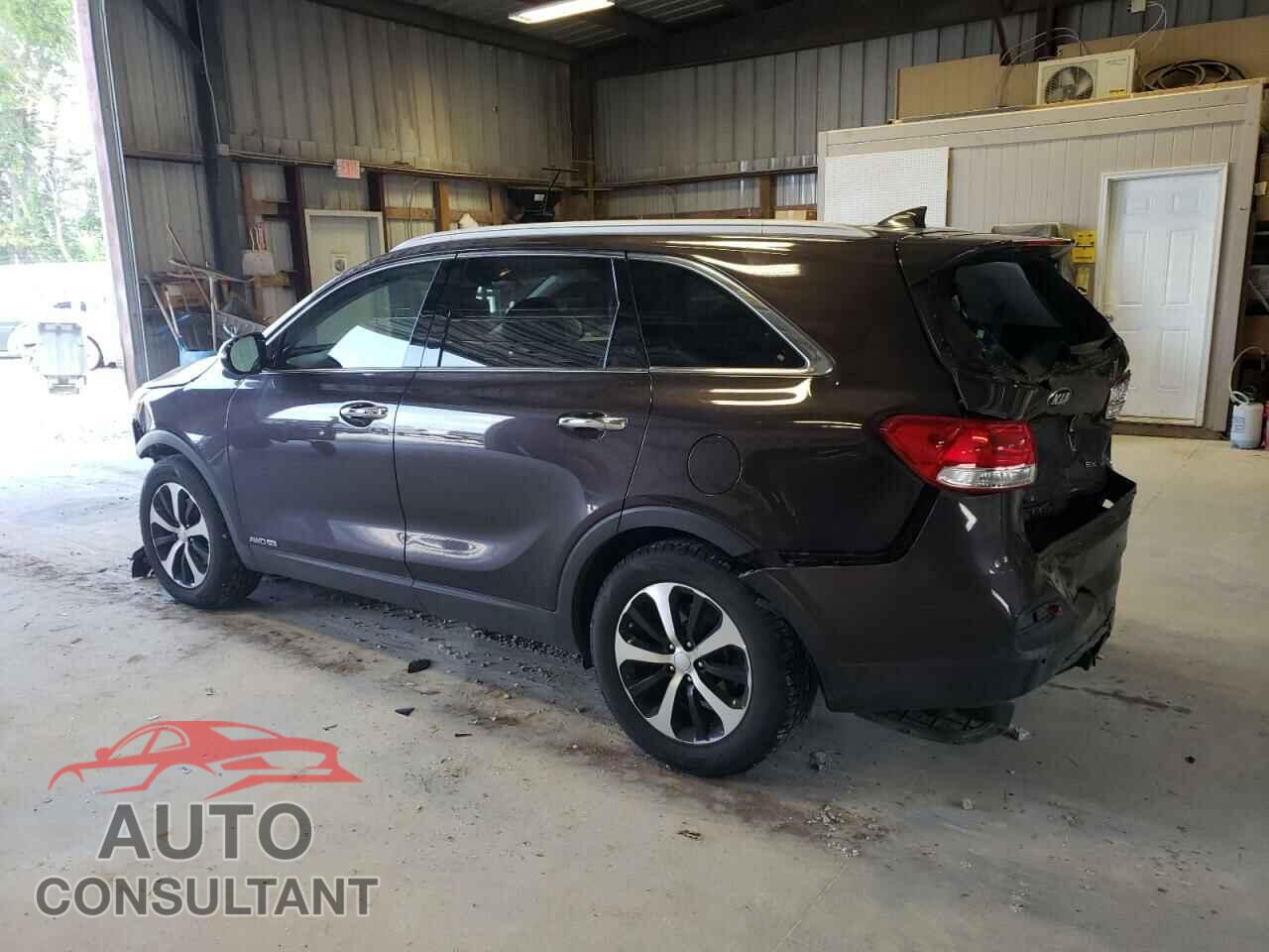 KIA SORENTO 2018 - 5XYPHDA50JG362527