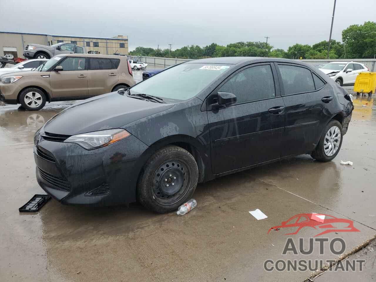 TOYOTA COROLLA 2018 - 5YFBURHE8JP746138