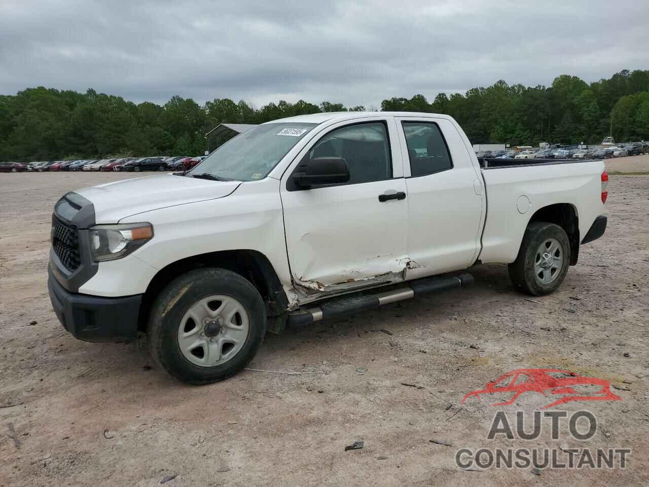 TOYOTA TUNDRA 2018 - 5TFUM5F10JX079102