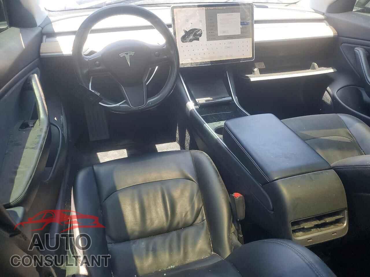 TESLA MODEL 3 2018 - 5YJ3E1EA5JF006840