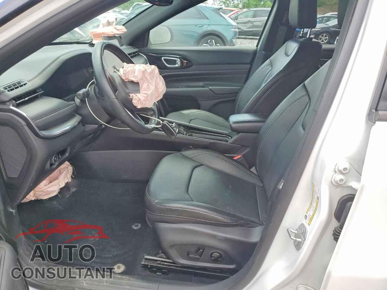 JEEP COMPASS 2022 - 3C4NJDCB5NT115355