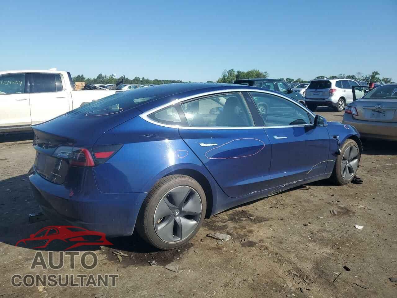 TESLA MODEL 3 2018 - 5YJ3E1EB5JF115193