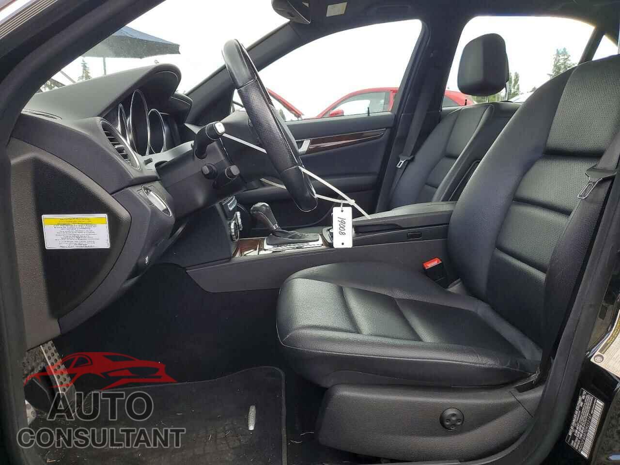 MERCEDES-BENZ C-CLASS 2013 - WDDGF8AB7DR253187