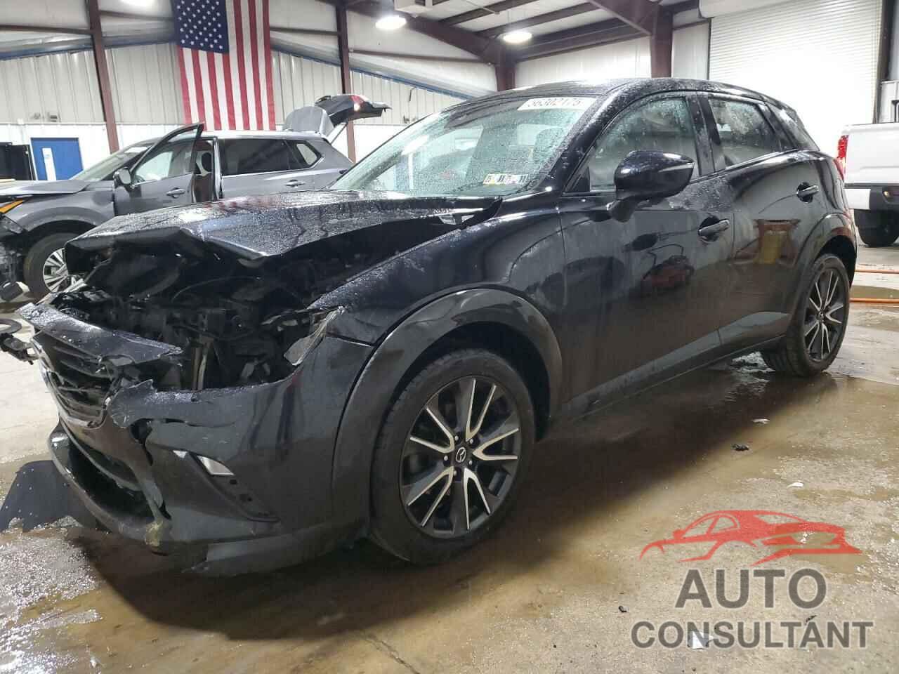 MAZDA CX-3 2018 - JM1DKFC75J0301307