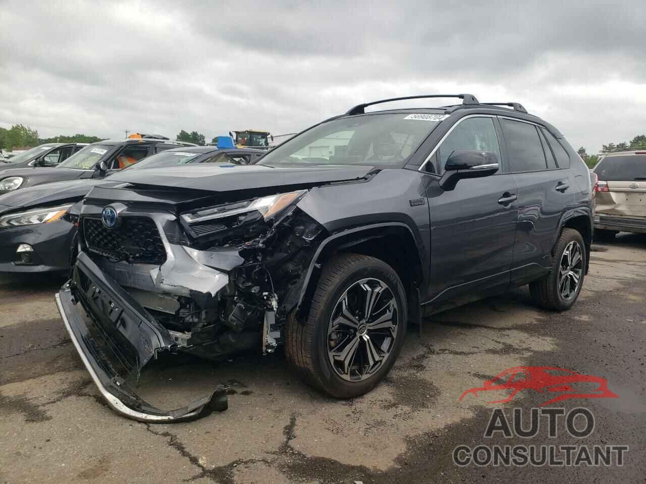 TOYOTA RAV4 2023 - JTMEB3FV5PD136308