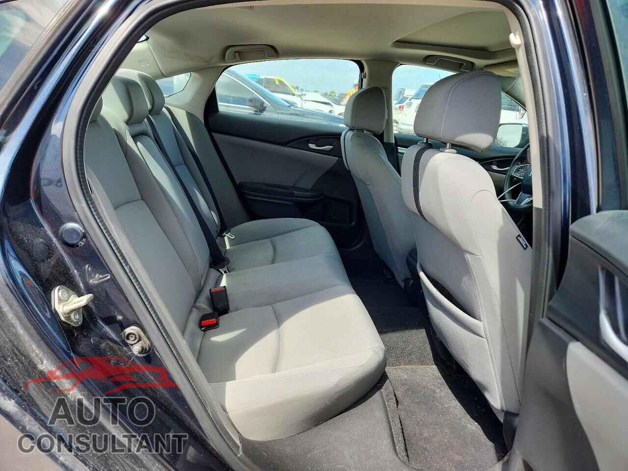 HONDA CIVIC 2017 - 2HGFC2F81HH505323