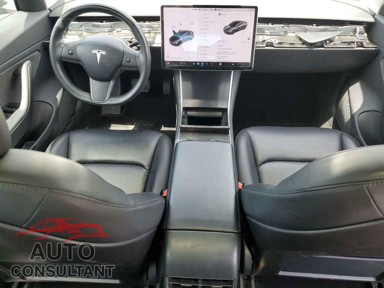 TESLA MODEL 3 2018 - 5YJ3E1EA5JF049378