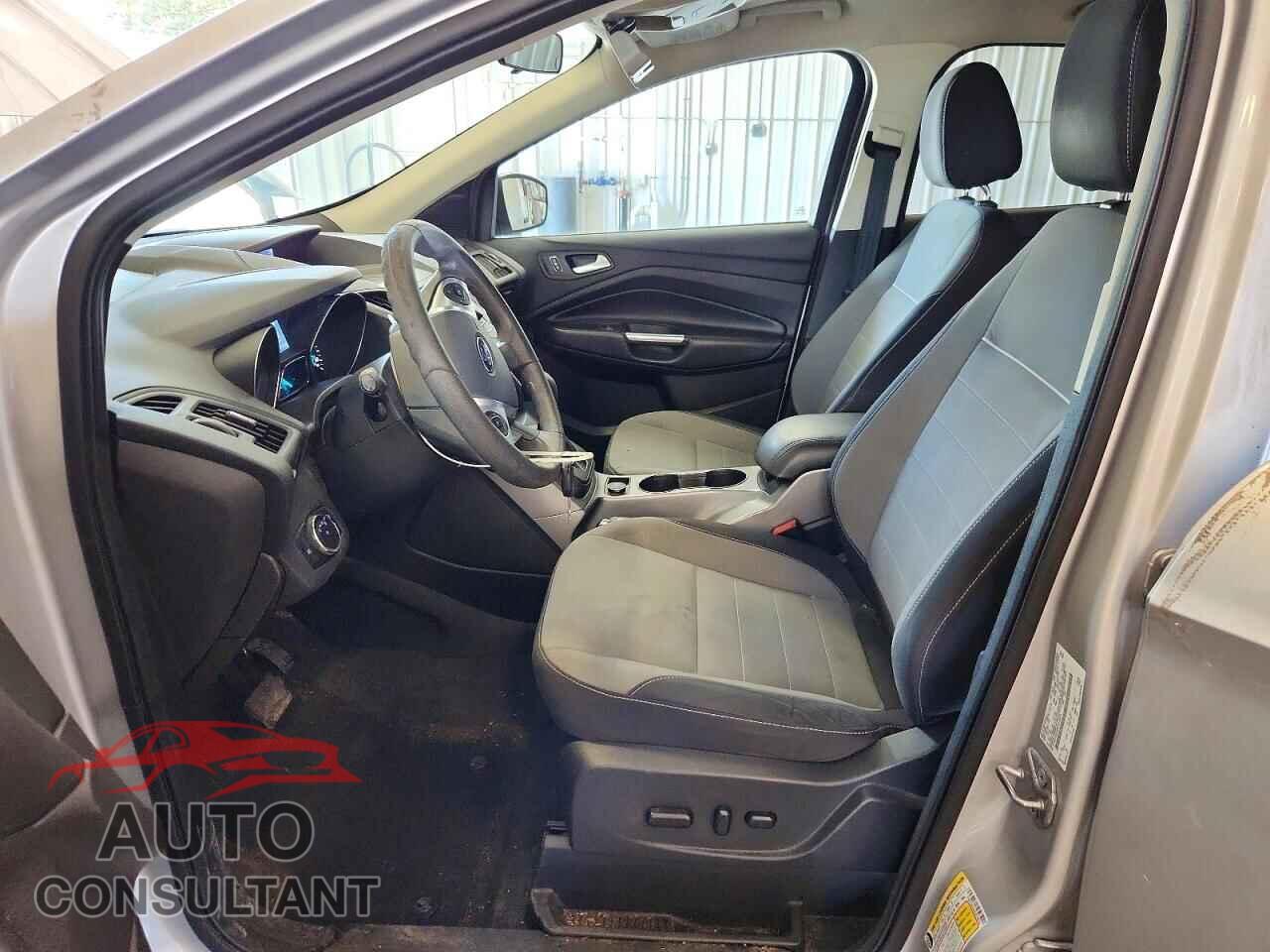 FORD ESCAPE 2014 - 1FMCU0GX0EUD18670