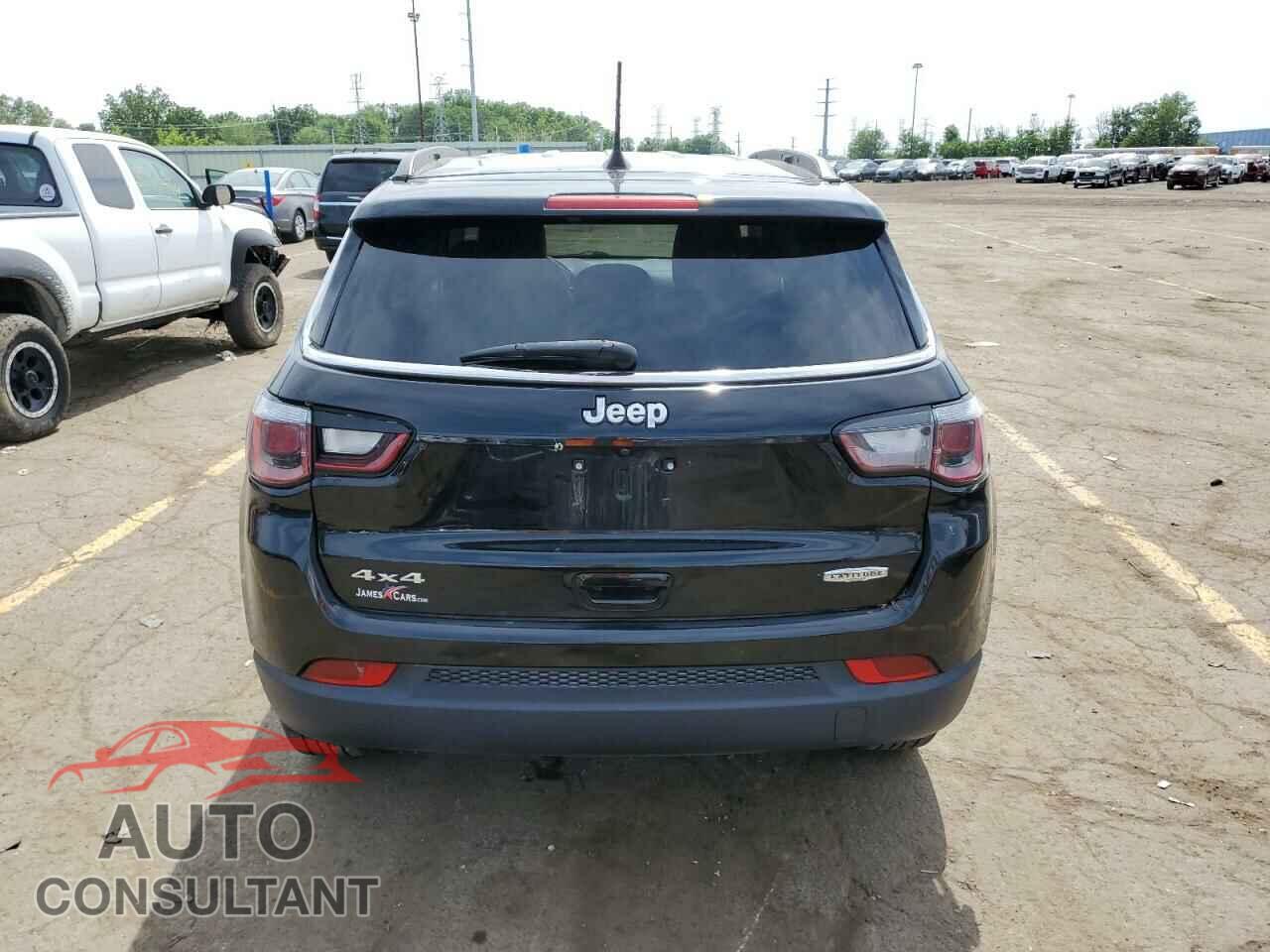JEEP COMPASS 2019 - 3C4NJDBB8KT656882