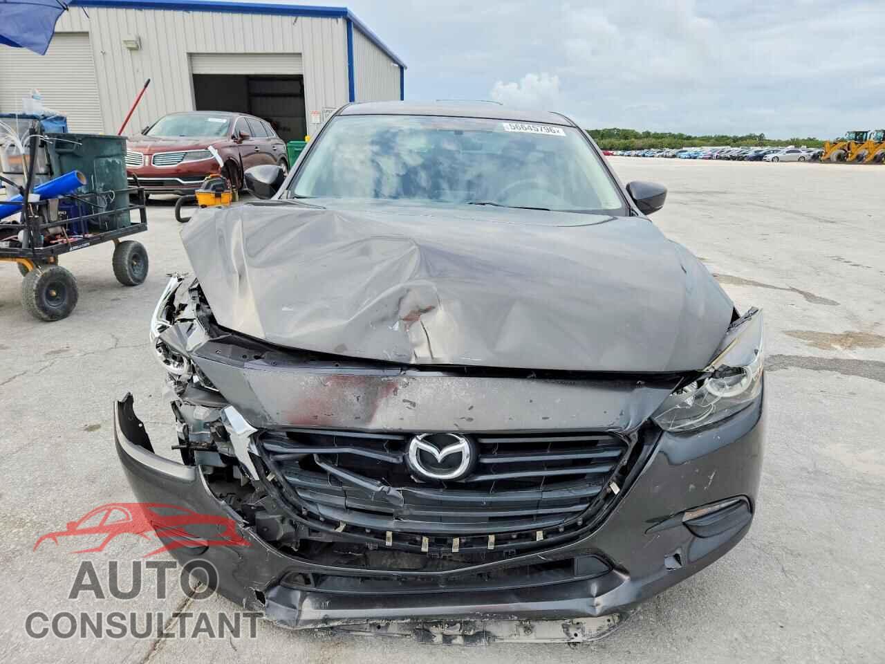 MAZDA 3 2017 - 3MZBN1U7XHM155362