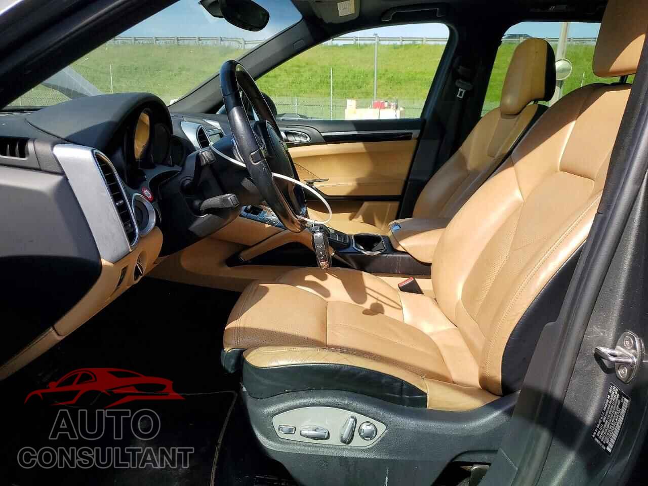 PORSCHE UNKNOWN 2014 - WP1AA2A27ELA94704