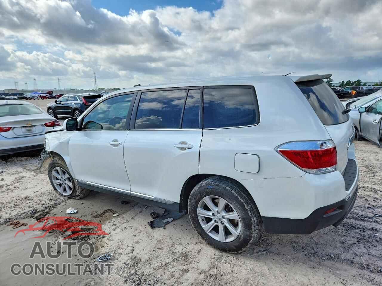 TOYOTA HIGHLANDER 2013 - 5TDZA3EH8DS037286