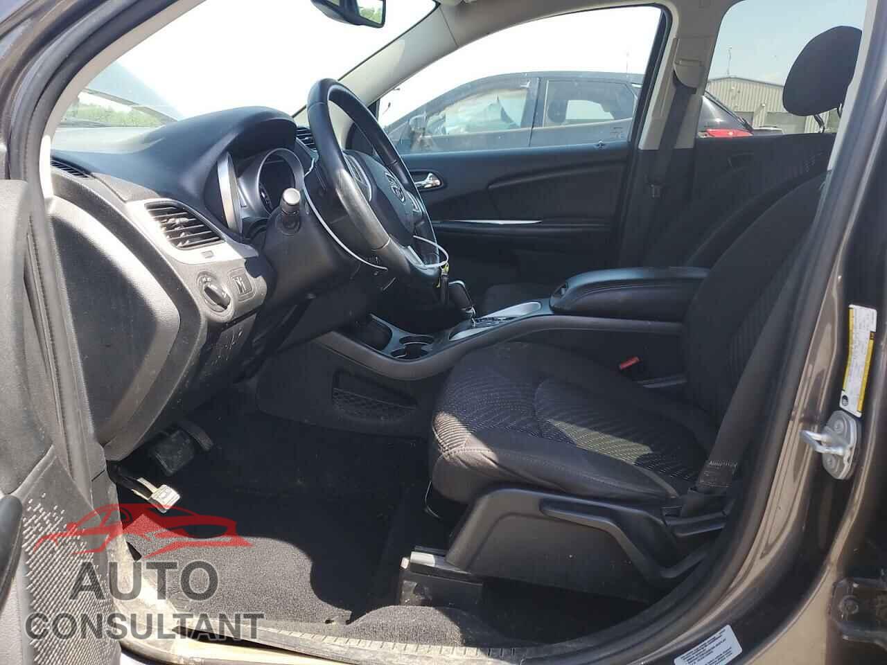 DODGE JOURNEY 2015 - 3C4PDCBG2FT700662