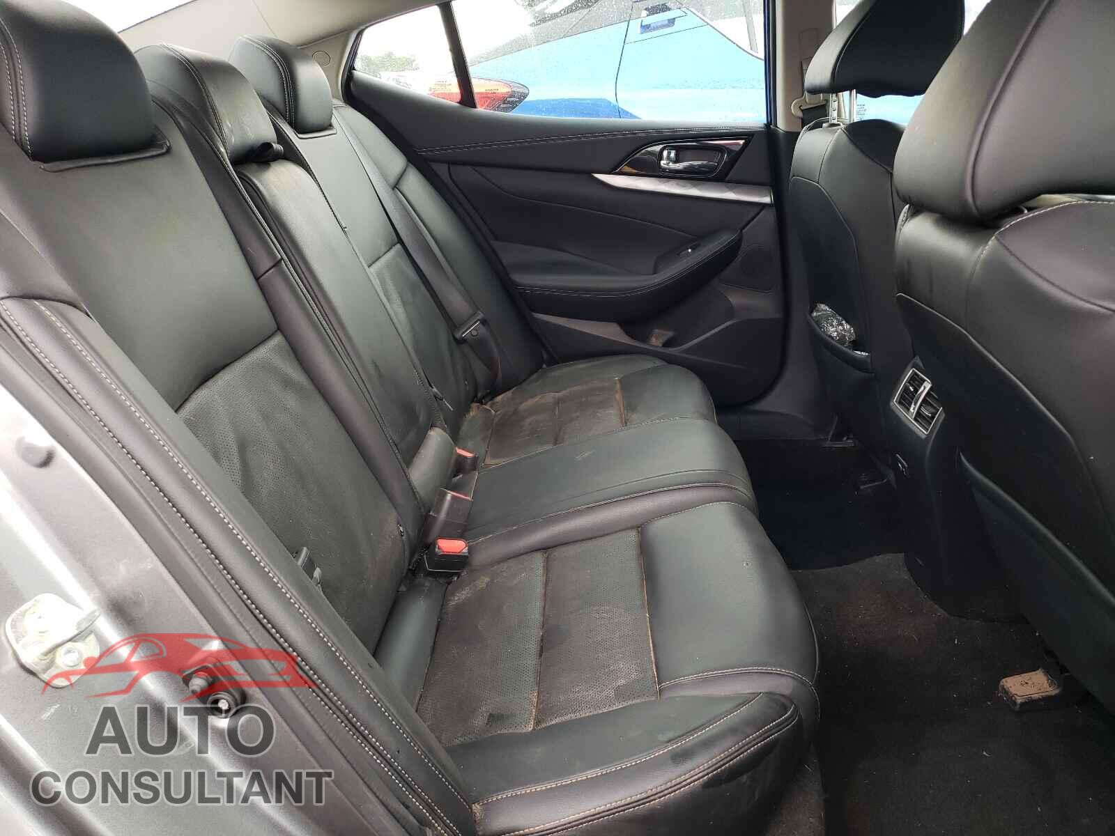 NISSAN MAXIMA 2020 - 1N4AA6CV0LC384172