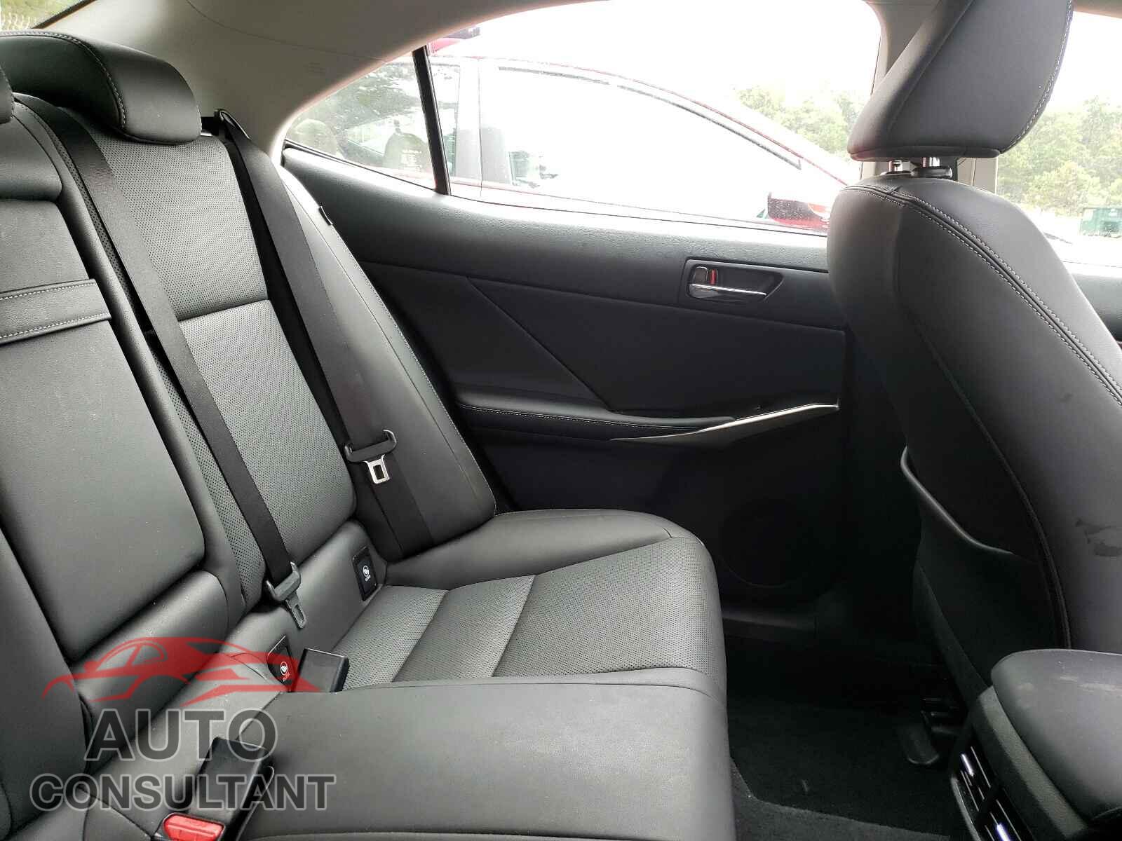 LEXUS IS 2016 - JTHCM1D2XG5012168