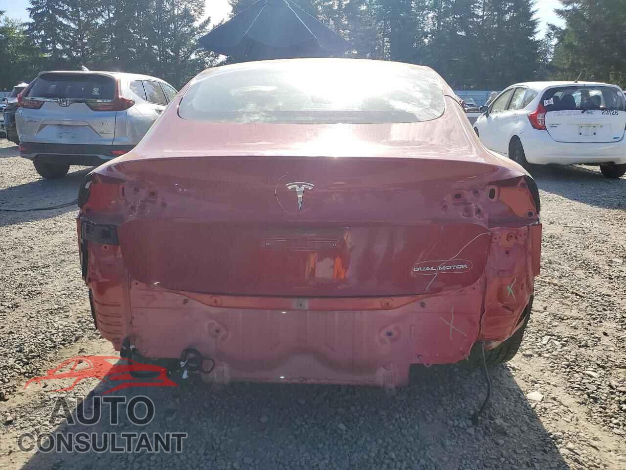 TESLA MODEL 3 2021 - 5YJ3E1EB2MF019767