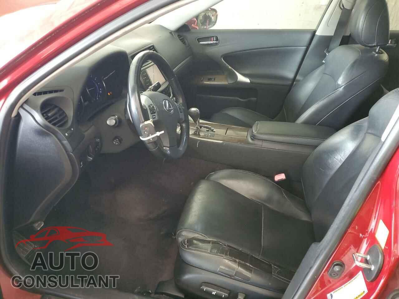 LEXUS IS 2011 - JTHCF5C29B5046176
