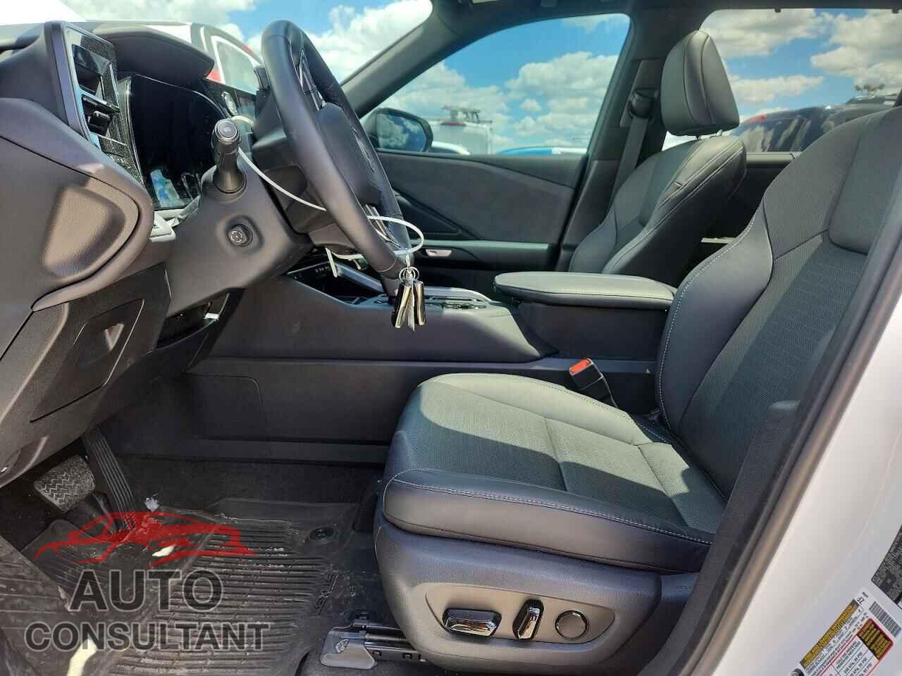 LEXUS UNKNOWN 2024 - 5TDAAAB63RS004790