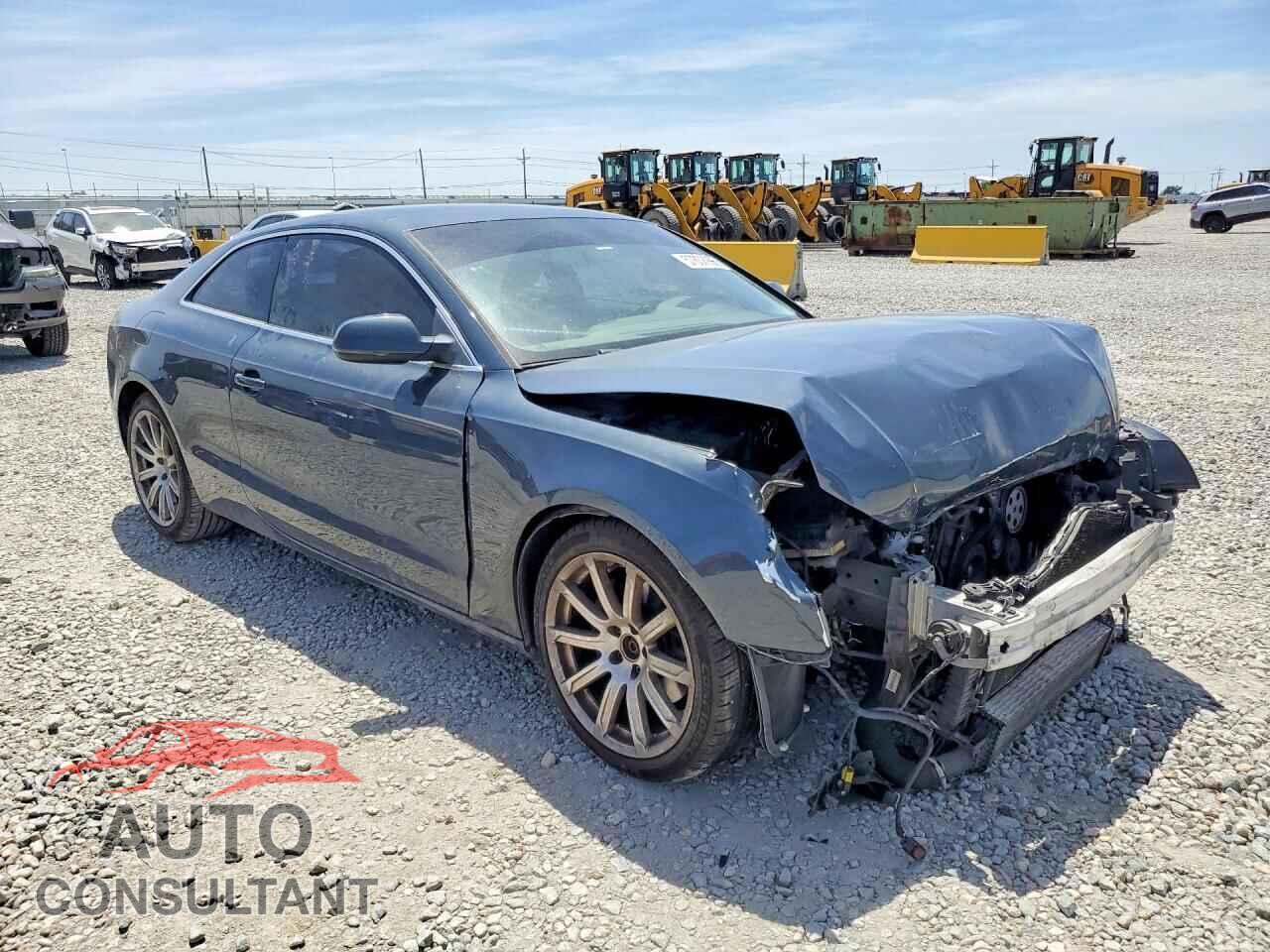 AUDI A5 2011 - WAULFAFR0BA071877