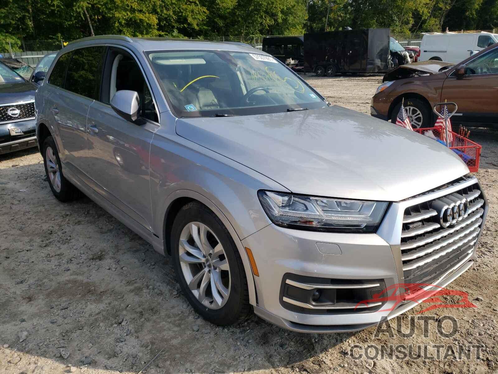 AUDI Q7 2018 - WA1LAAF75JD013108