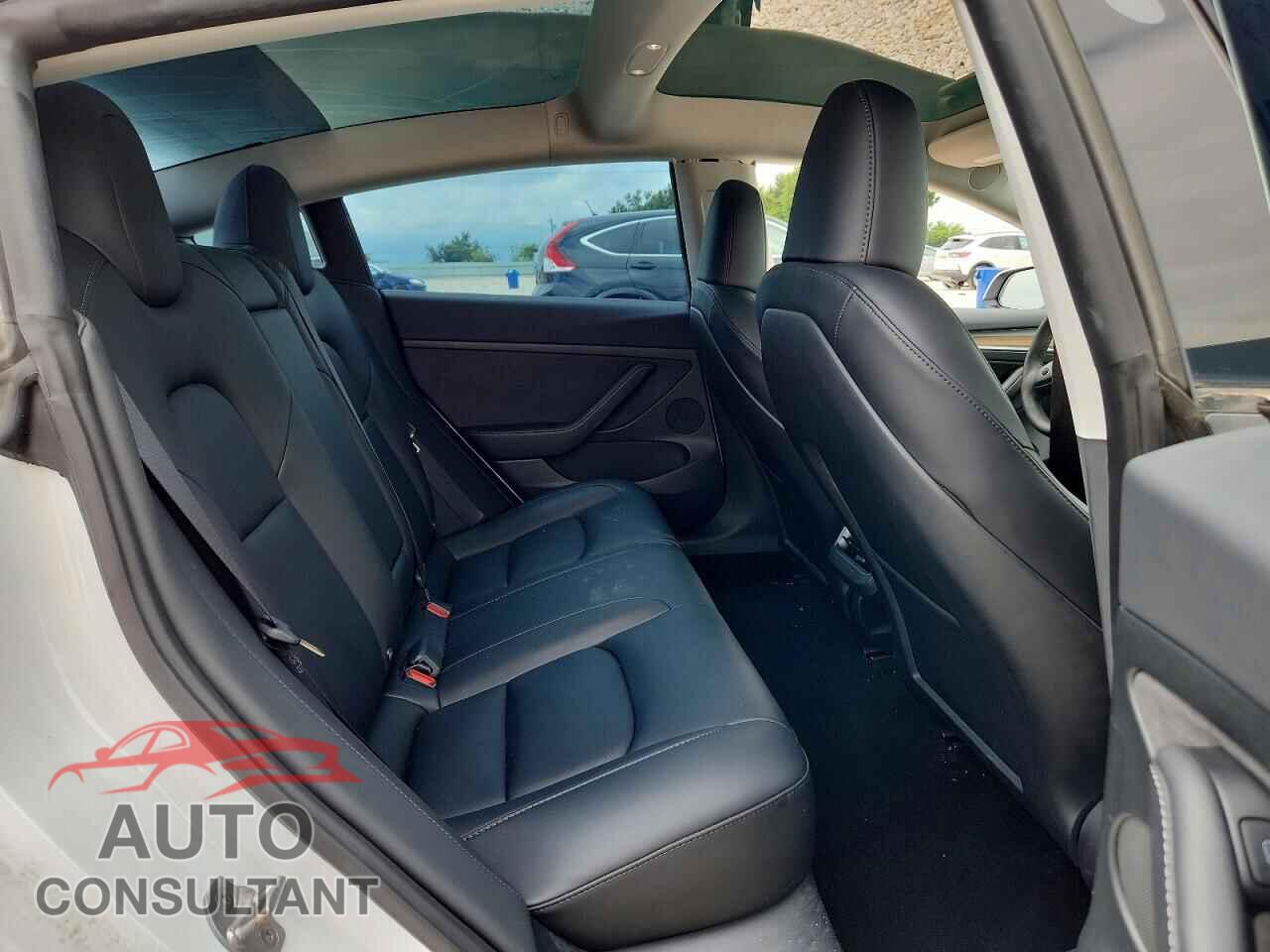 TESLA MODEL 3 2023 - 5YJ3E1EC8PF503097
