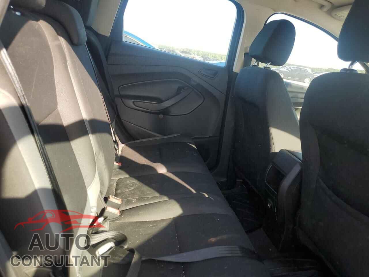 FORD ESCAPE 2016 - 1FMCU0F73GUA47530