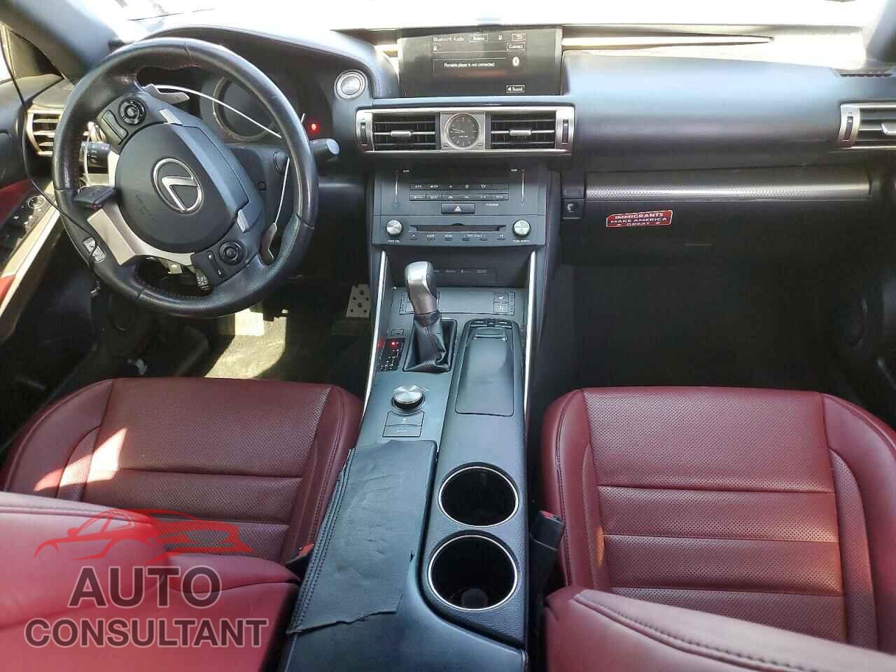 LEXUS IS 2015 - JTHCF1D21F5022631