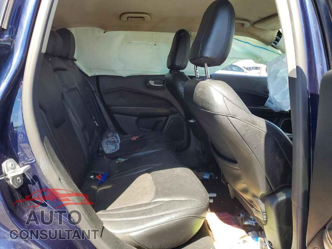 JEEP COMPASS 2017 - 3C4NJDBB2HT640329