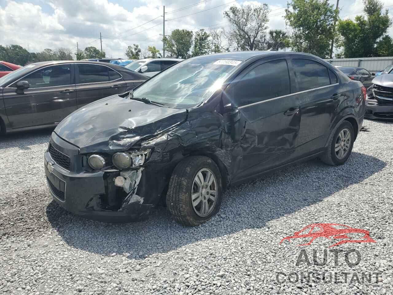 CHEVROLET SONIC 2015 - 1G1JC5SH9F4122040