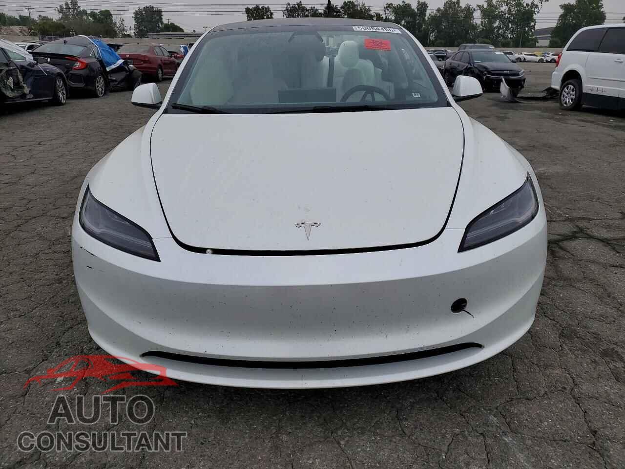 TESLA MODEL 3 2024 - 5YJ3E1EB7RF792239