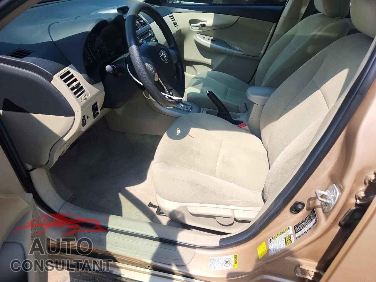 TOYOTA COROLLA 2012 - 2T1BU4EEXCC908975