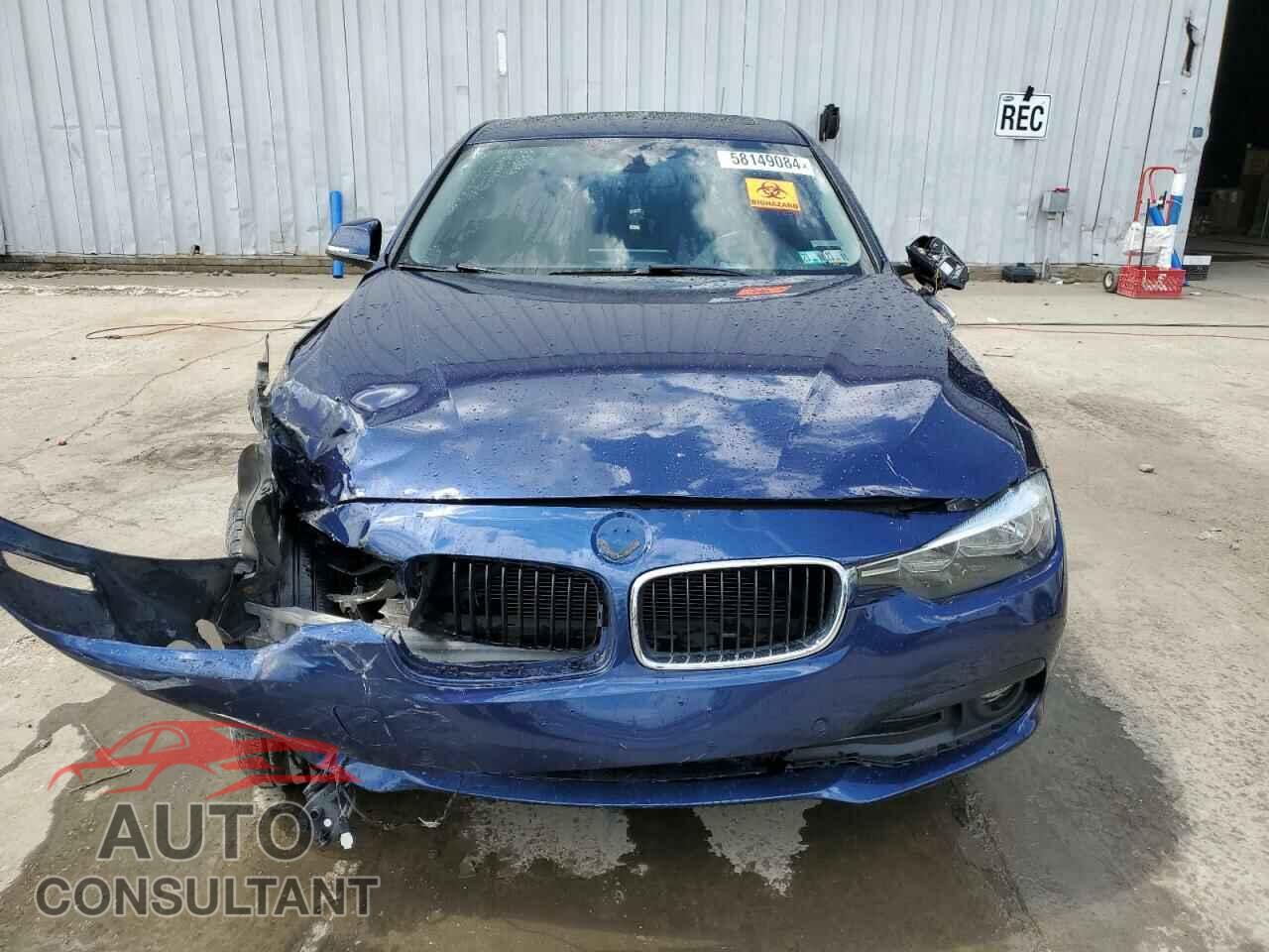 BMW 3 SERIES 2017 - WBA8A3C39HK693090