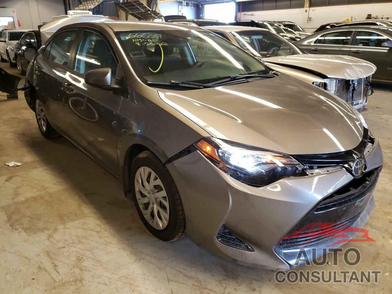 TOYOTA COROLLA 2018 - 2T1BURHE8JC062688