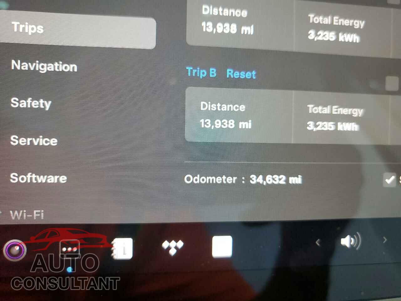 TESLA MODEL 3 2021 - 5YJ3E1EB9MF856161
