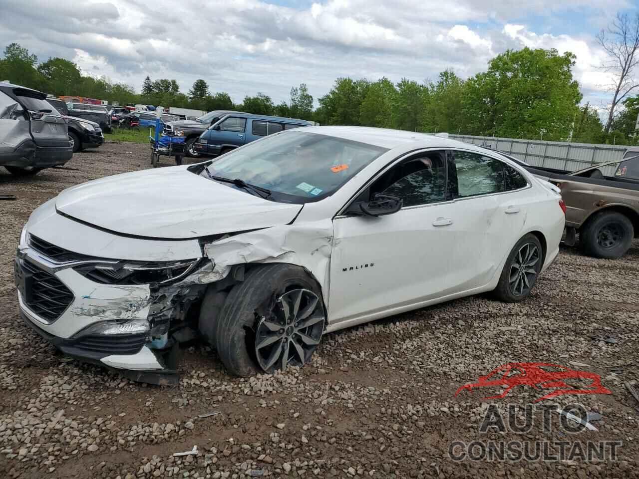 CHEVROLET MALIBU 2020 - 1G1ZG5STXLF085656