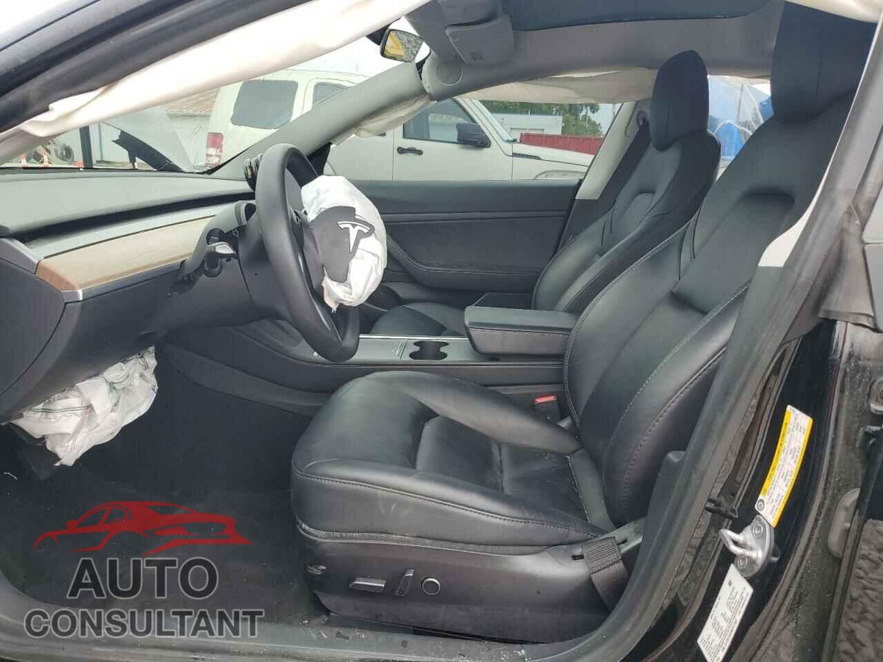 TESLA MODEL 3 2021 - 5YJ3E1EA4MF917357