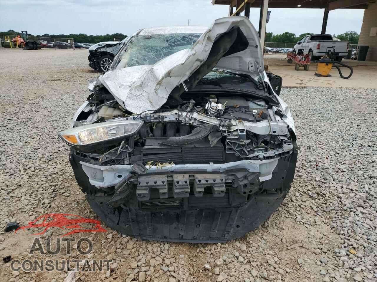 FORD FOCUS 2017 - 1FADP3E22HL274597